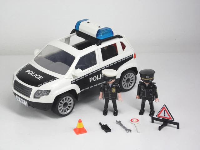 Playmobil City Action Coche Policía 5184 de segunda mano por 20 EUR en Zaragoza en WALLAPOP