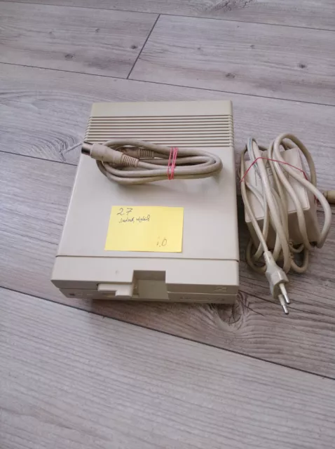 Commodore Floppy 1541 II mit Leitungen und Netzte voll funktionsfähig, getestet.