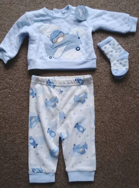 BNWT Baby Boys 3 Piece Quilted Aeroplane Set  by Rock A Bye Baby ✈️