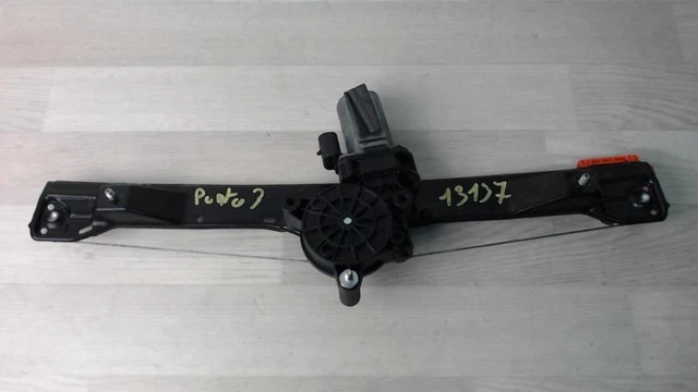 A vendre Feux arriere fiat punto 2/3