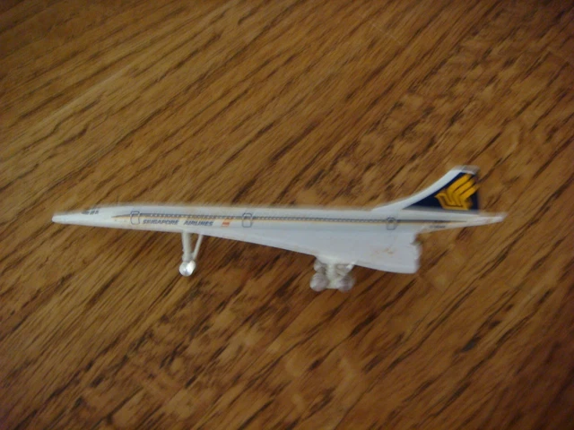 Modèle Avion Concorde British Airways 1/400 – Pièce De Collection Métal Et Plastique