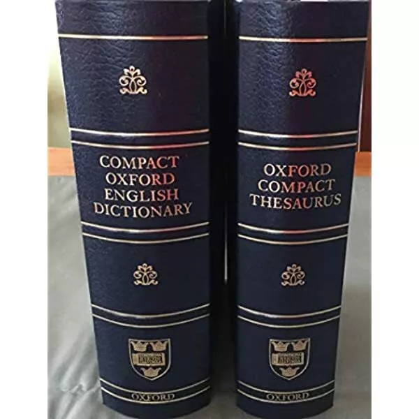 Oxford Compact English Dictionary & Thesaurus 3rd Edition 2005