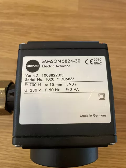 SAMSON 5824-30  Stellantrieb / Stellmotor 230V