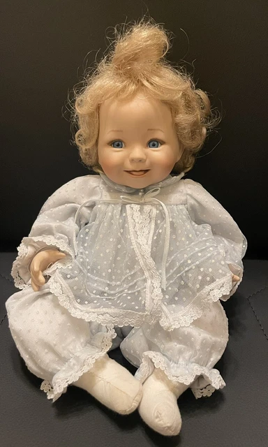 Sweet Ashton-Drake McDonald's McMemories Sharing a Good Time Dianna Effner Doll