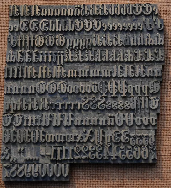 Prägeschrift 10 mm Messingschrift Buchbinder Messing Prägen Vergolden Fraktur 2