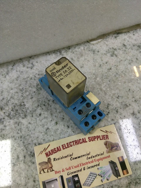 Finder Type  56.32 Relay  12A, 250VA ,24VDC, W/ Type 96.72 Base, 5632 , 9672(8C1