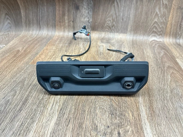 2024 2025 2026 Chevy Silverado GMC Sierra Rear Tailgate Latch Handle W