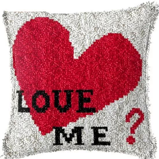 Crafting Kit  Love Me Heart Latch Hook with Cushion Hook and Threads