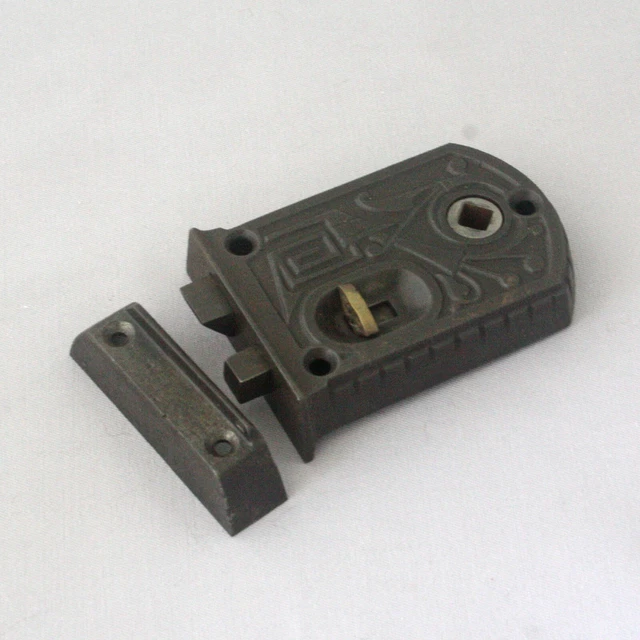 Eastlake Stile Piccolo Vintage Cerchio Chiavistello
