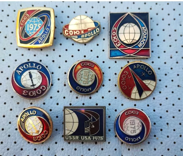 Space Mission 1975 Apollo–Soyuz USSR USA Vintage Original Badges Space Program