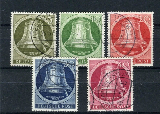 Berlin 82 - 86  Freiheitsglocke Klöppel Rechts Satz gestempelt (8895)