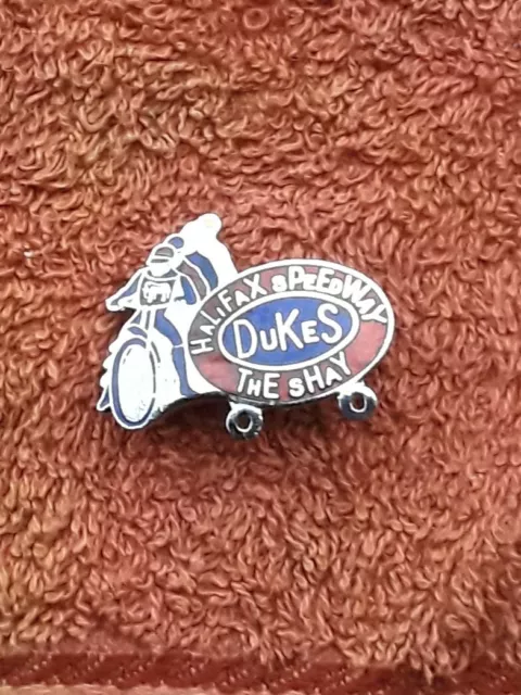 Halifax  Dukes  Speedway Badge In Silver