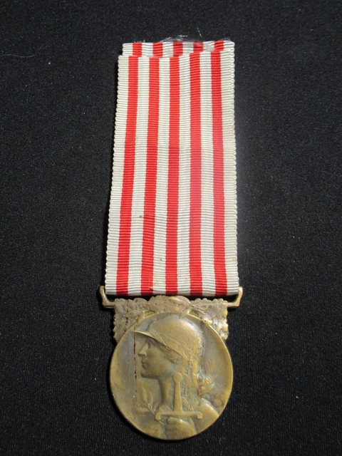 Belle Plaque Médaille Artistique - SPORT - Canoë Par L Muller