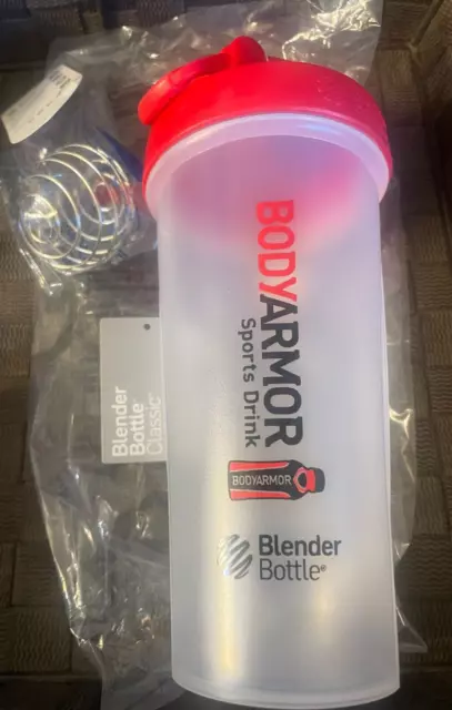 https://www.picclickimg.com/uCgAAOSwbd1lZRF-/Blender-Bottle-Classic-Protein-Shaker-Mixer-Cup-with.webp