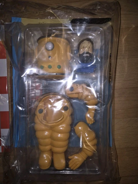Lot De 2 Figurines Tintin – Jeep Bleue à Construire N°40 + Fascicules – Échelle 1:8