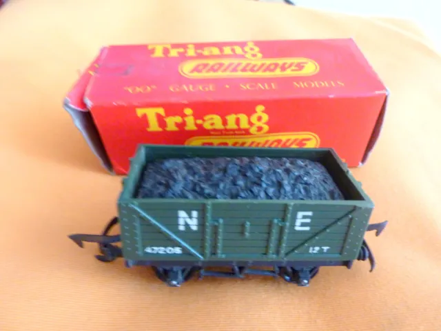 TRI-ANG - Railways -  train - wagon  - coal truck - ref = 13 - box d ' origine