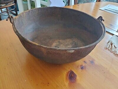 Antique Old Rounded Bottom Early Cast Iron Metal Handle Bowl Kettle