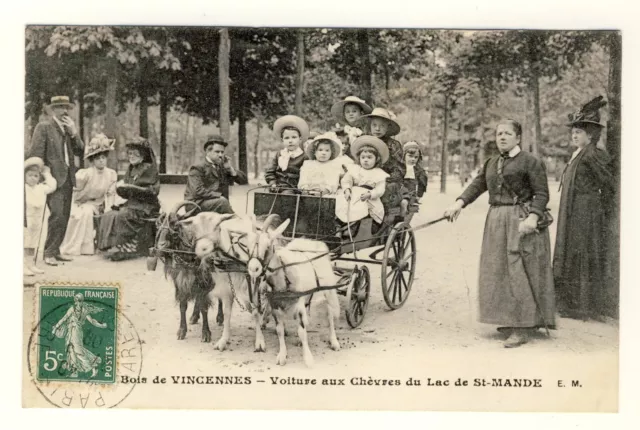 Cpa 94 Bois de Vincennes 1909. Voiture aux Chèvres du Lac de S-Mandé. Très animé
