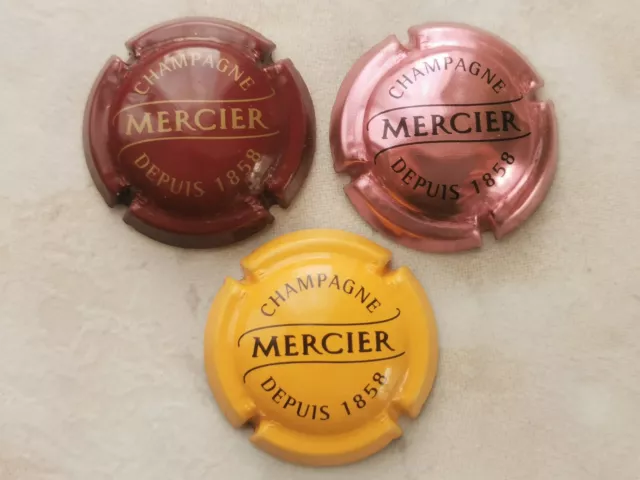 Lot de 3 capsules de Champagne Mercier N°29, 30 et 31 (Coté 5 euros)
