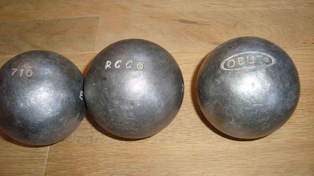 Boules De Pétanque OBUT RCC 73mm 690g Lisses - Competition Noires