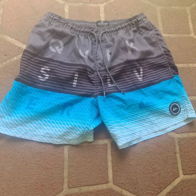 Quiksilver Mens M  Volley Shorts Size Medium Shorts.