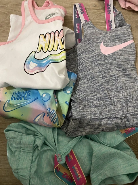Pacchetto sport estivi Nike ragazze età 24 mesi