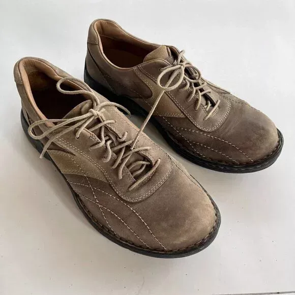 Clarks 32310 Lace Up Brown Leather Sneaker Womens Size 9.5M Athletic Shoes