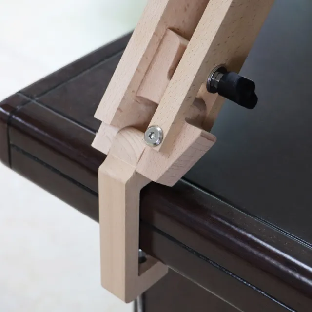 https://www.picclickimg.com/uDgAAOSwDVVlmFD1/Wood-Sewing-Clips-DIY-Handmade-Table-Desktop-Pony.webp
