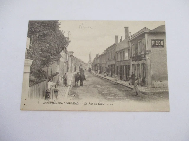 Cpa Dos Vert Marne 51 Mourmelon Le Grand La Rue Du Genie