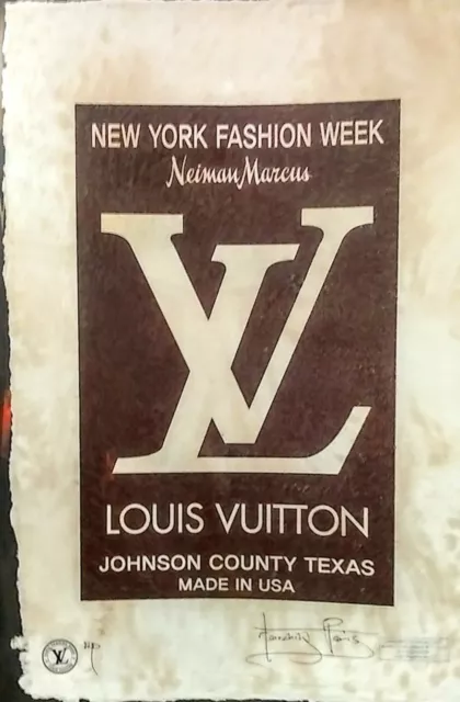 Louis Vuitton, Moscow Fashion Week, AP. 22'x 15'x Hand Signed Fairchild  Paris