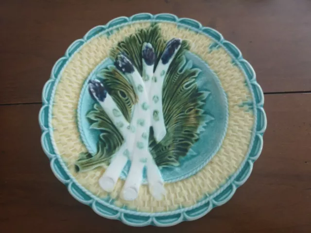 Ancienne Assiette En Barbotine Décors Asperges, Napoléon Iii