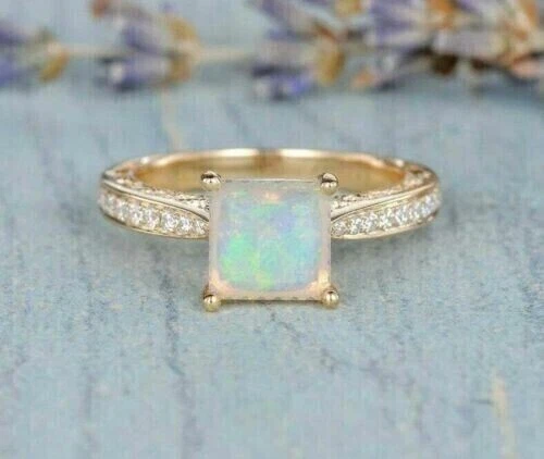 2CT Prinzessin Schnitt Künstlicher Fier Opal DAMEN Hochzeit Ring 14K Gelbgold Ab