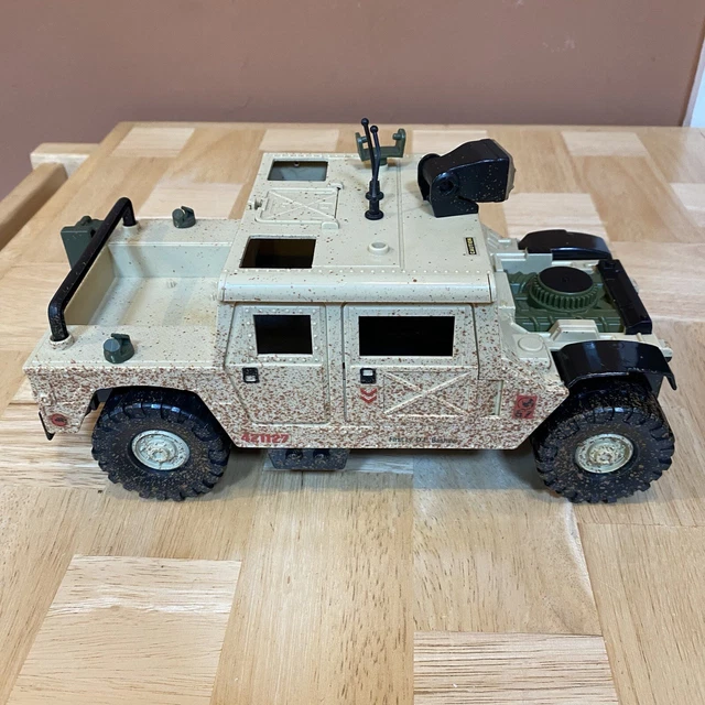 LANARD TOYS LTD 1997 The Corps Mission Vehicle Humvee Hummer Desert GI