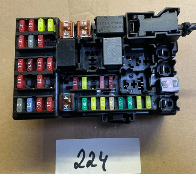 Heckklappenöffnungsschalter Für Chevrolet Sonic & Aveo T300 (2011-2016) | 96940890