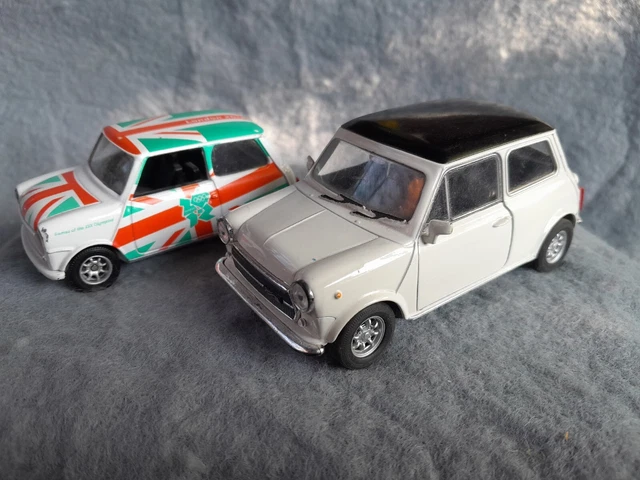 Mini Cooper 1300 White Black Roof 1:32 Pull Back Corgi mini 2012 Olympics Mini Cooper 1300 White Black Roof 1:32 Pull Back Corgi mini 2012 Olympics