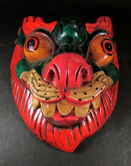 M260 Hand Crafted Wooden Animal Lion carved Mask Wall Hanging Home Decor Nepal