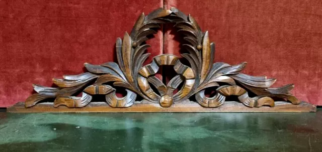 Overdoor scroll leaf carving pediment - Antique french architectural salvage .