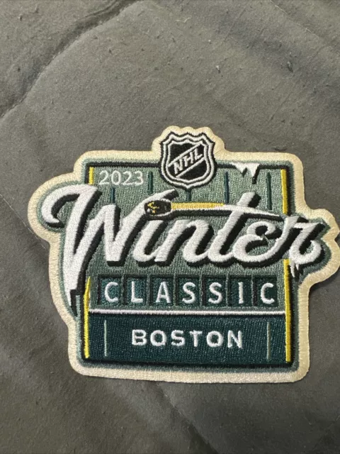 NHL Boston Bruins Winter Classic TNT Hoodie Mens Size SMALL Original MSRP  $90