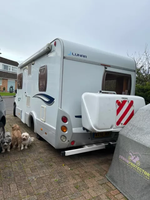 Automatic Renault 2,6 Lunar Carotel Four Berth Motorhome With Fixed Bed