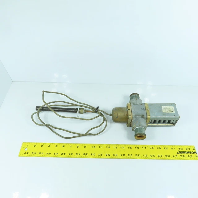 Johnson Controls V47AD-2 Water Regulating Valve 1" 180°F 150PSIG W/ SET29A-629