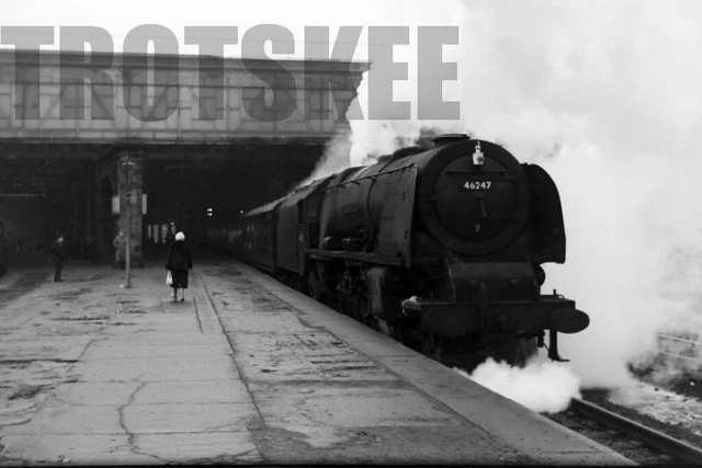35mm Negative BR British Railways Steam Loco 46247 Coronation Perth 1963