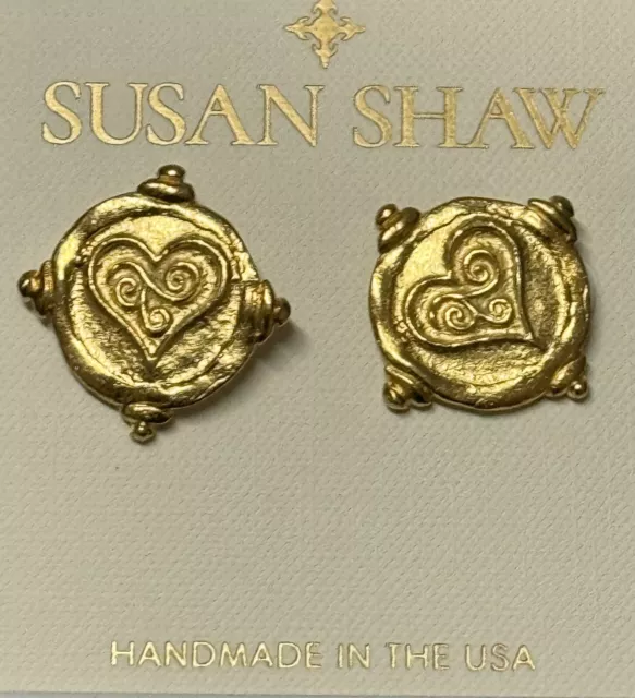 Designer SUSAN SHAW Matte Gold & Silver Mix Stud Earrings With Heart Design