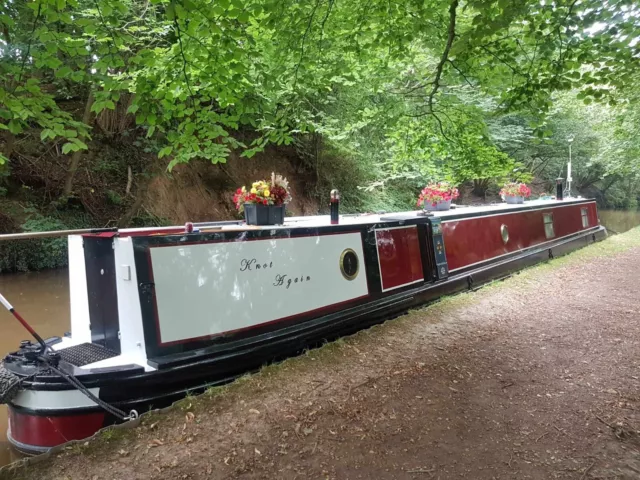 62ft traditional narrowboat