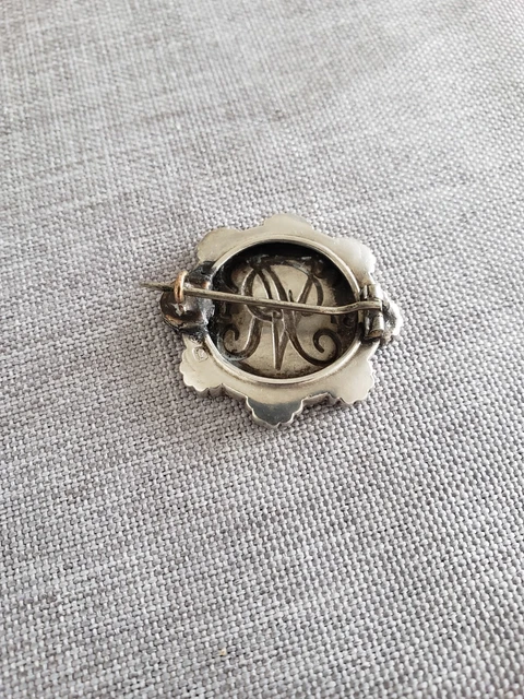 jubilé d'or de la reine Victoria belle broche en argent du XIXeme 2