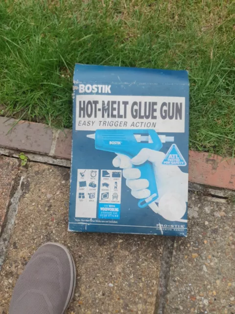 Bostik Handy Glue Gun Trigger Action Includes Fitted Plug