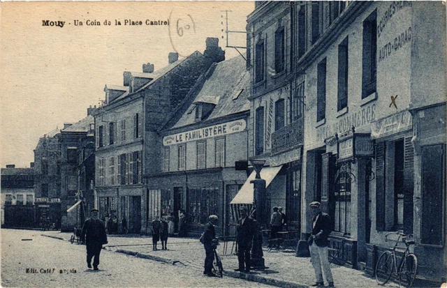 CPA MOUY - A corner of the Place Cantrel (259524)