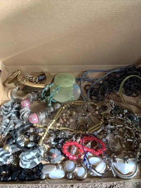 job lot costume jewellery  Vintage Bracelets Necklaces Etc (n33) Beads Charms