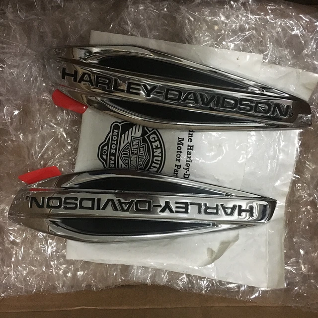 GENUINE GAS TANK Emblems Badges Decals Harley Davidson Dyna Switchback
