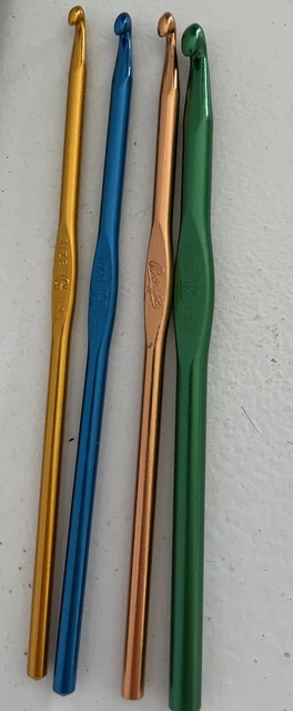 Vintage Lot Boye Metal Crochet Hooks Made in USA . K,H,G 4qty