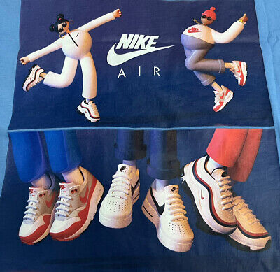 Nike NSW Air T-Shirt & Pantaloncini Swoosh Set AIR MAX 1 Air Force 1 Scarpe da ginnastica Nike 97